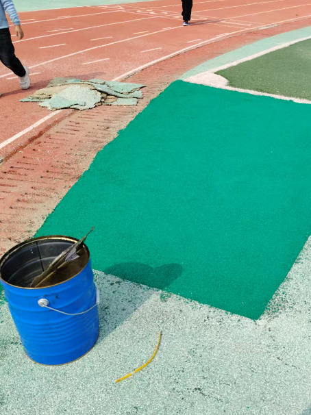 北京球场翻新修补改造专项服务介绍